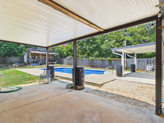 3796 Royal Crest Drive