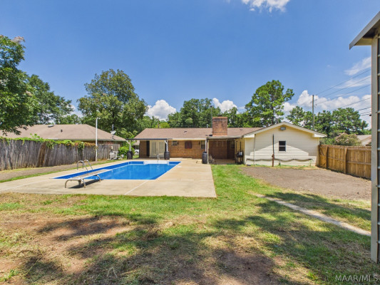 3796 Royal Crest Drive