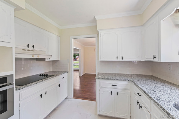 3920 Meredith Drive