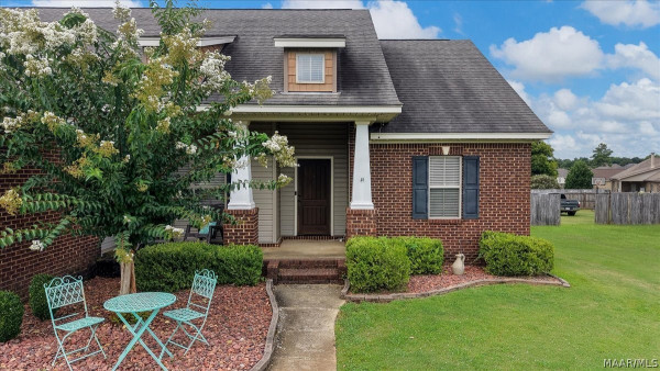 34 Village Way Court