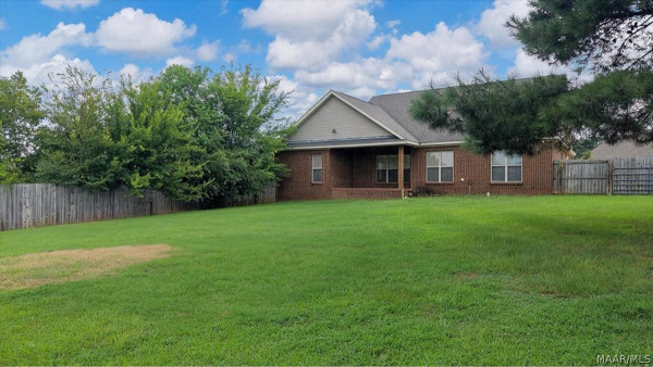 34 Village Way Court