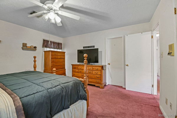 1347 Tudor Drive