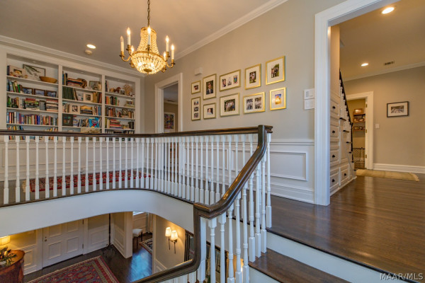 805 Cloverdale Road