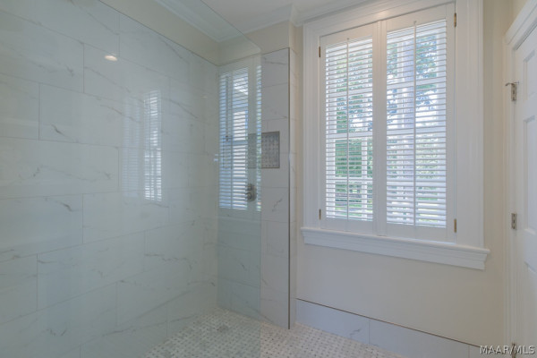 805 Cloverdale Road