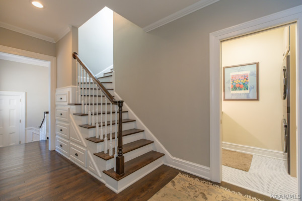 805 Cloverdale Road