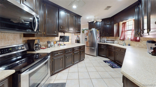 1213 Jamestown Drive