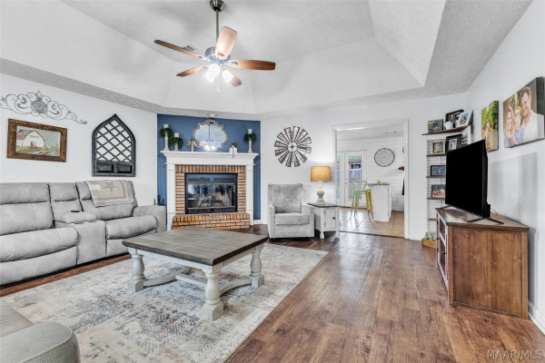 43 OLD ORCHARD Road