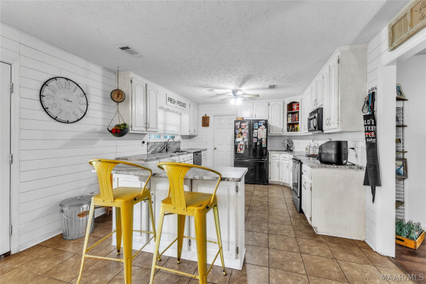 43 OLD ORCHARD Road