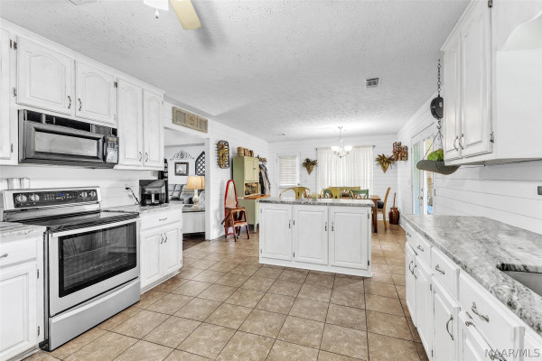 43 OLD ORCHARD Road