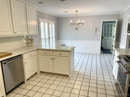 327 Seminole Drive