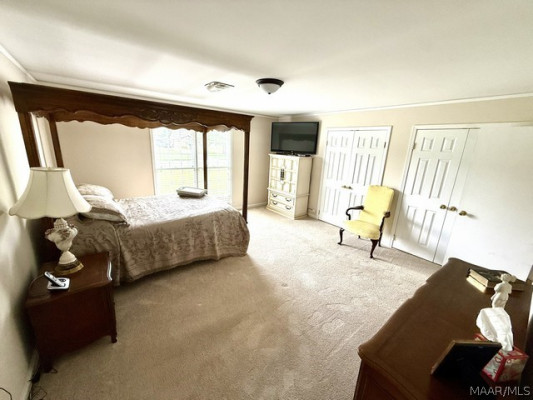 327 Seminole Drive