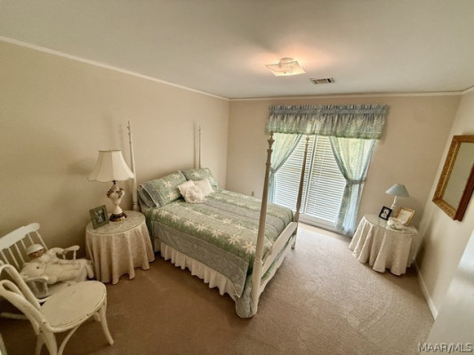 327 Seminole Drive