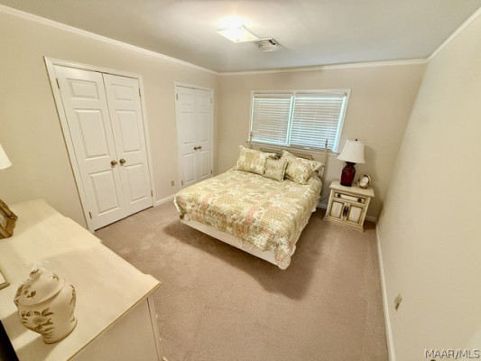 327 Seminole Drive
