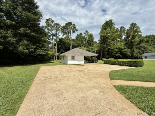 327 Seminole Drive
