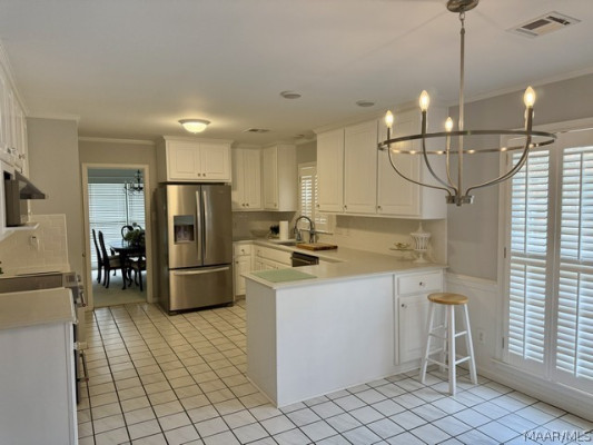 327 Seminole Drive