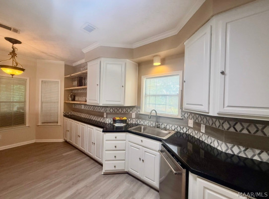 1760 Emerald Mountain Parkway