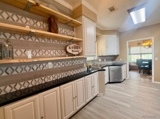 1760 Emerald Mountain Parkway