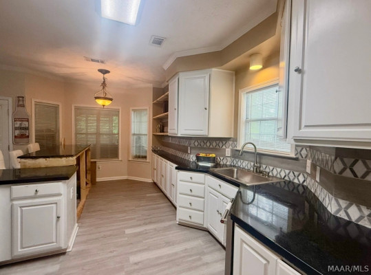 1760 Emerald Mountain Parkway