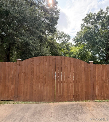 1760 Emerald Mountain Parkway