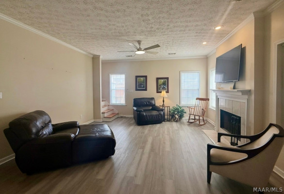 1760 Emerald Mountain Parkway