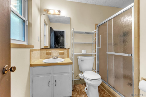 4021 ROSEHILL Court