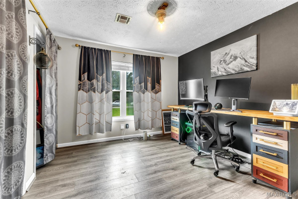 4021 ROSEHILL Court
