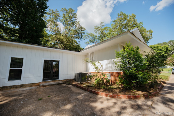 8130 Sorrel Lane