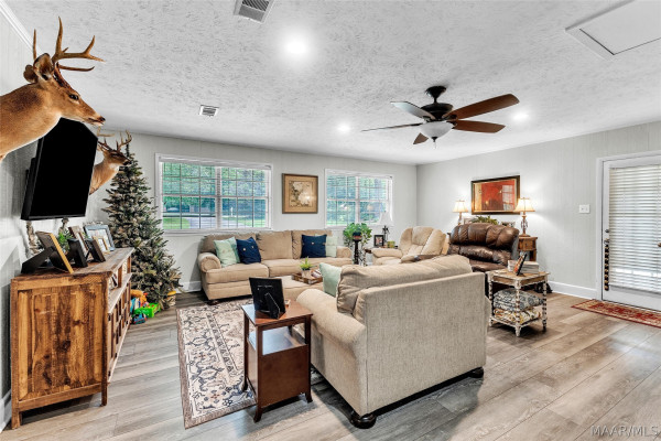 1246 Upper Kingston Road