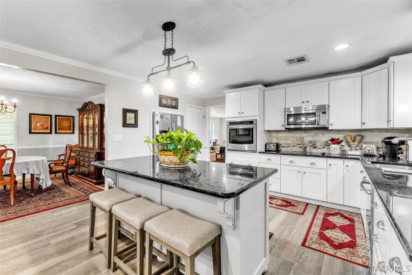 1246 Upper Kingston Road