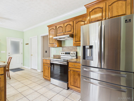 716 Pinetuckett Parkway