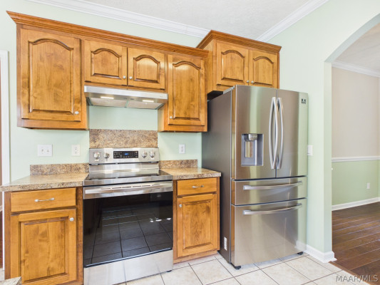 716 Pinetuckett Parkway