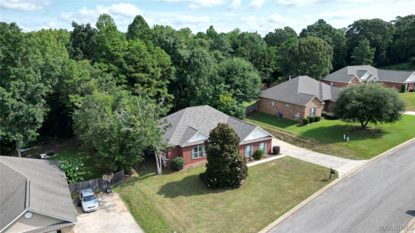 716 Pinetuckett Parkway