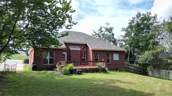 716 Pinetuckett Parkway
