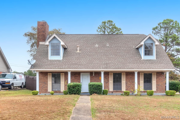 1300 Pampas Drive