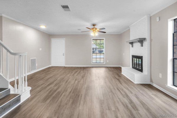 1300 Pampas Drive