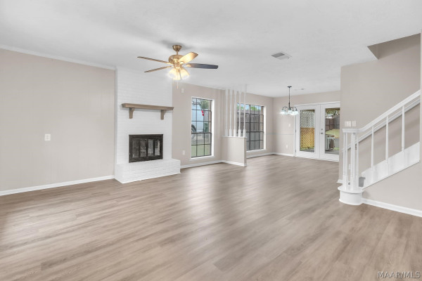 1300 Pampas Drive