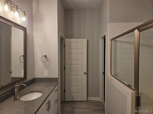 9348 Crescent Lodge Circle