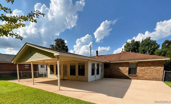472 Avon Road