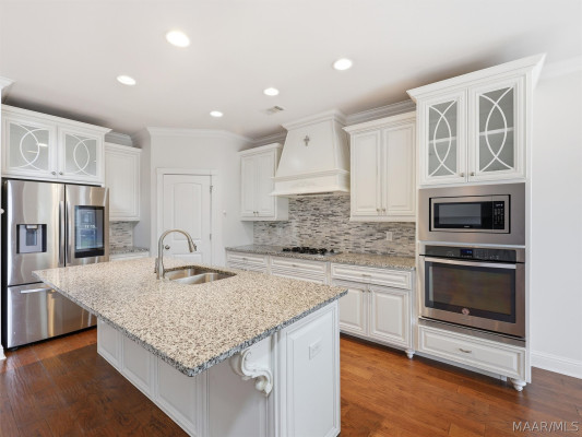 8913 Caraway Lane