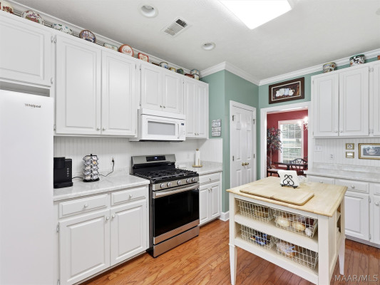 600 Cedar Pines Road