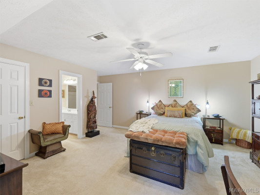 600 Cedar Pines Road