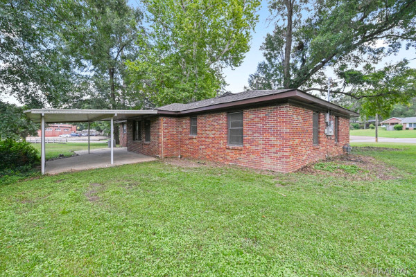 3338 Biltmore Avenue