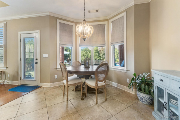 547 Jasmine Trail