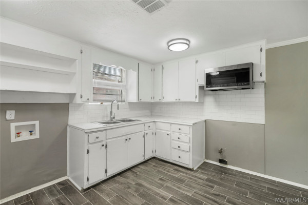 4023 Colfax Drive