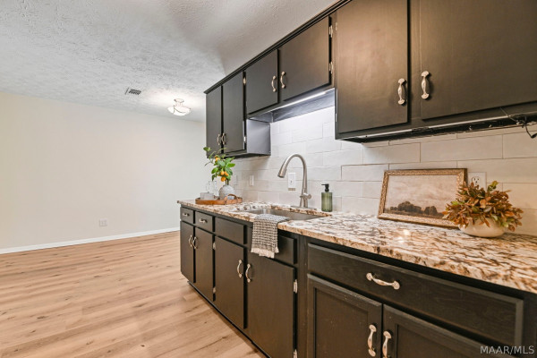 1212 Gardenia Circle