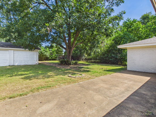 3543 Royal Crest Drive