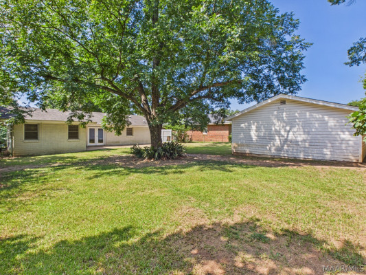 3543 Royal Crest Drive