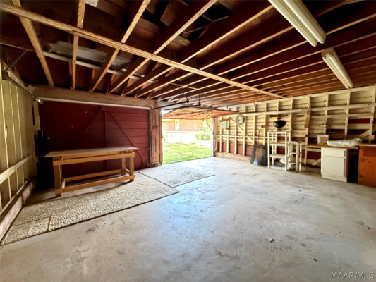 3543 Royal Crest Drive