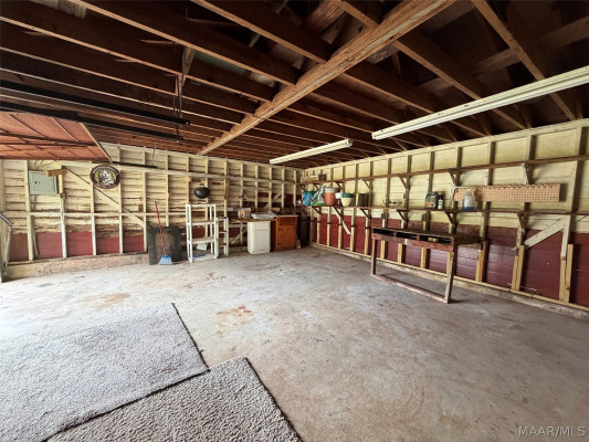 3543 Royal Crest Drive