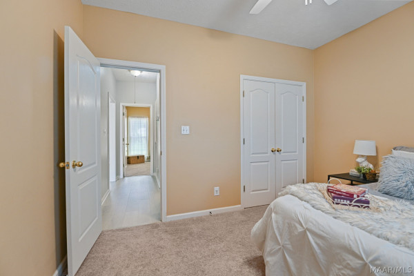 304 HOMEWOOD Drive